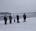 Hartaushetken toimitti rovasti Toivo Loikkanen (oik.)